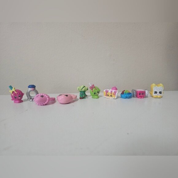 Shopkins Mini Figures Set of 50 - Picture 7 of 8